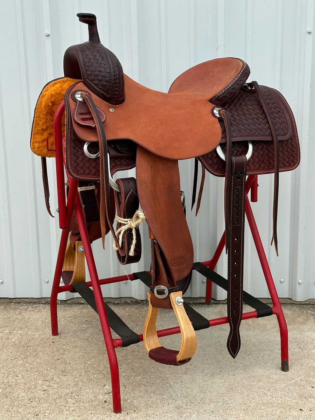 Ed Mathieus Las Vegas, Nv. Cutting Horse Saddle With A Slick Out Seat