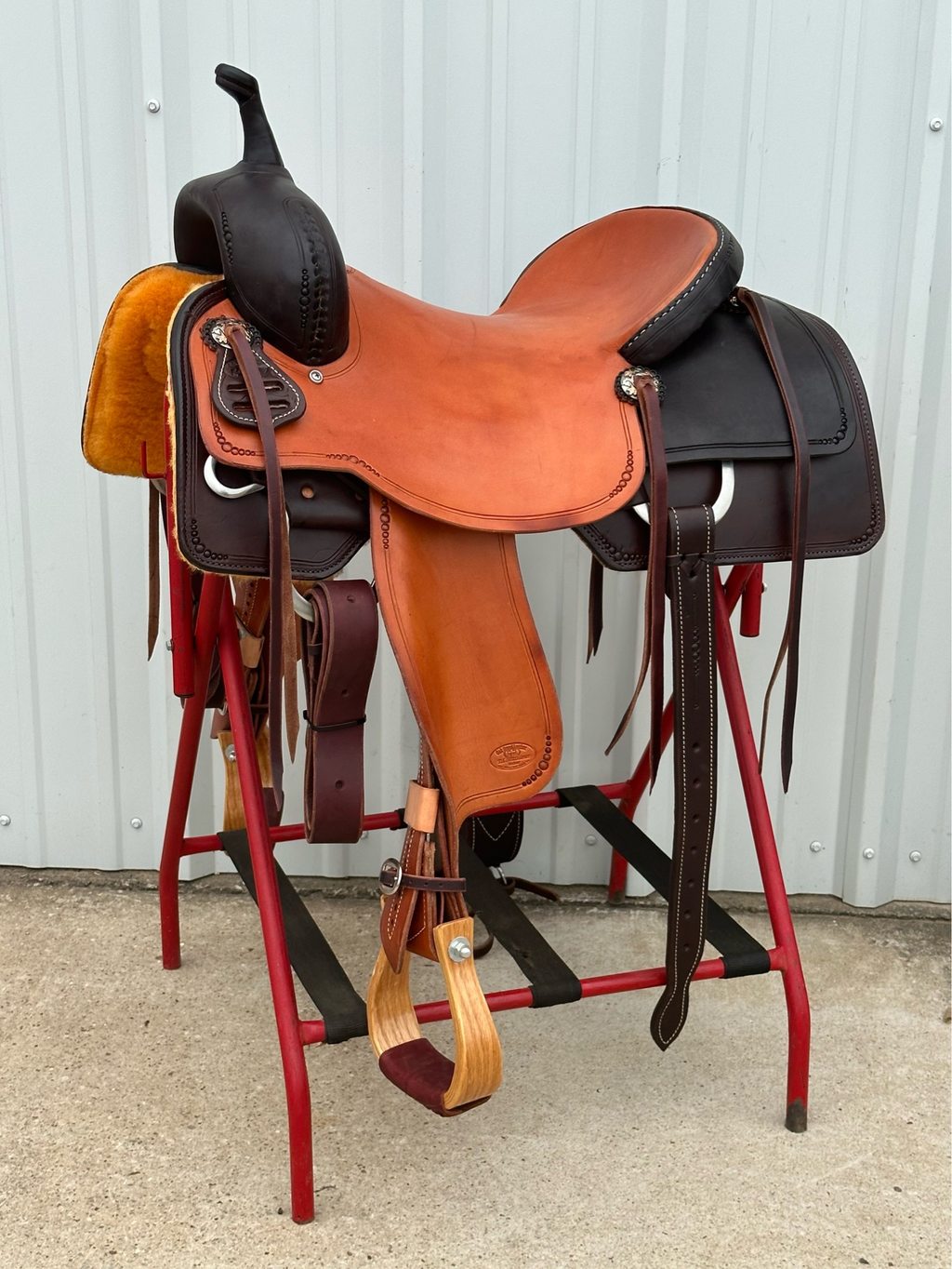 Ed Mathieus Las Vegas, Nv. Cutting Horse Saddle With A Slick Out Seat