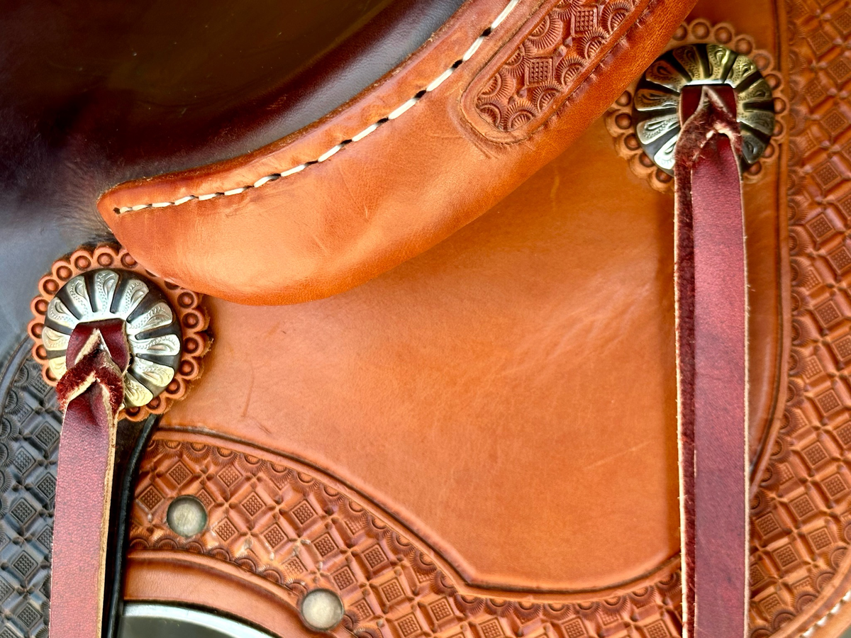 Stuart Rybak CowHorse Saddle Light Chestnut with a 15 1/2” Rough-out Seat 0614